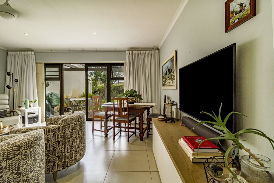 2 Bedroom Property for Sale in Bizweni Western Cape